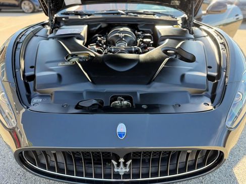 Used 2010 Maserati GranTurismo Convertible RWD image 98