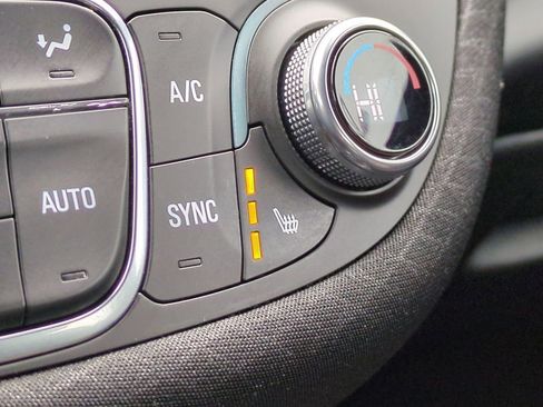 Used 2023 Chevrolet Malibu LT image 33