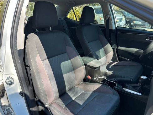 Used 2017 Toyota Corolla LE image 37