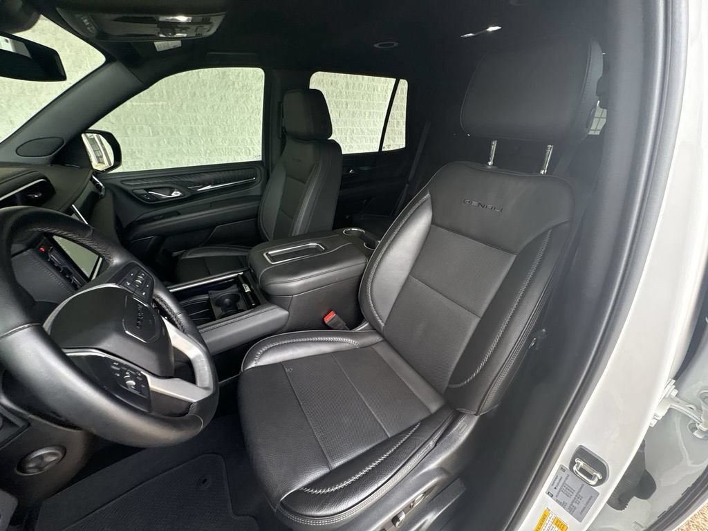 Certified 2023 GMC Yukon Denali w/ Max Trailering Package AWD/4WD image 19