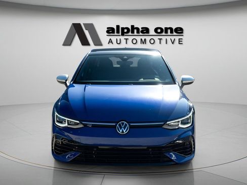 Used 2022 Volkswagen Golf R AWD/4WD image 4