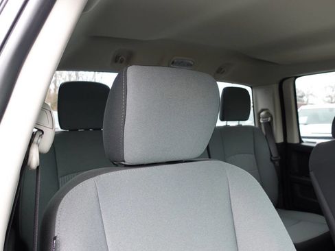 Used 2022 RAM 1500 Express w/ Wheel & Sound Group AWD/4WD image 30
