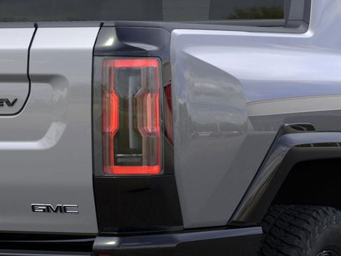New 2026 GMC Hummer EV 2X w/ LPO, Dark Essentials Package image 38