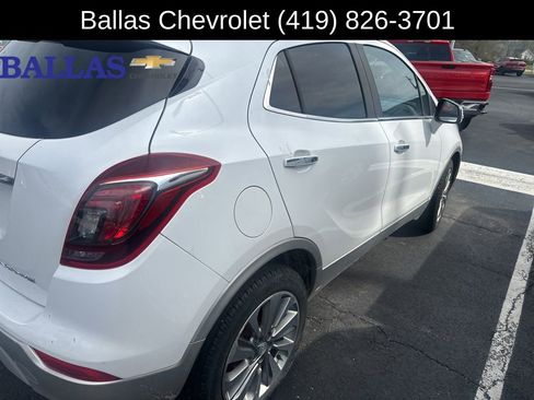 Used 2017 Buick Encore Preferred image 3