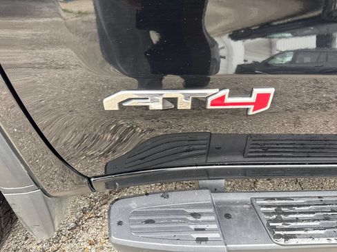 Used 2019 GMC Sierra 1500 AT4 w/ AT4 Premium Package AWD/4WD image 7