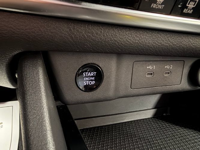 Used 2025 Nissan Rogue SV AWD/4WD image 21
