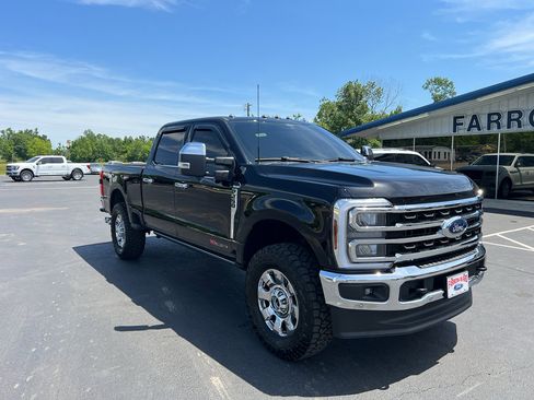 Used 2025 Ford F250 King Ranch w/ Chrome Package AWD/4WD image 4