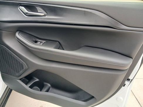 New 2026 Jeep Grand Cherokee Laredo X AWD/4WD image 21