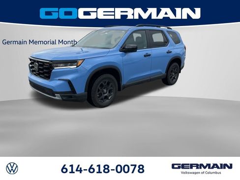 Used 2023 Honda Pilot TrailSport image 1
