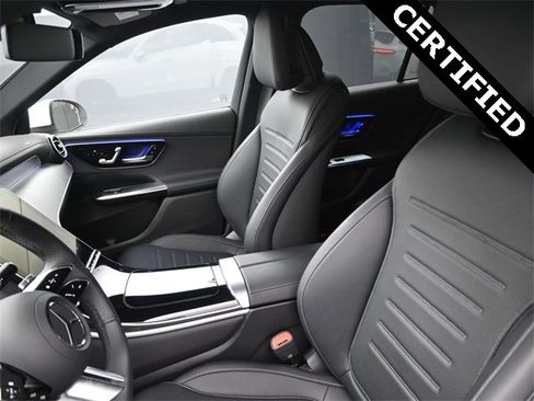 Used 2025 Mercedes-Benz GLC 350e 4MATIC image 33