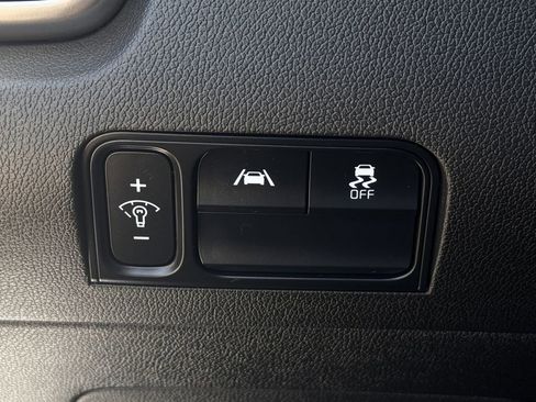 Used 2023 Kia Sorento S FWD image 22