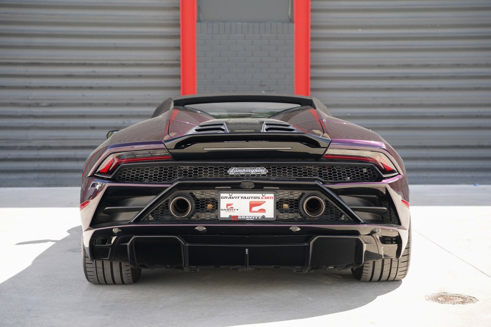 Used 2022 Lamborghini Huracan EVO RWD image 15