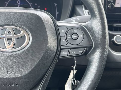 Used 2026 Toyota Corolla LE FWD image 27