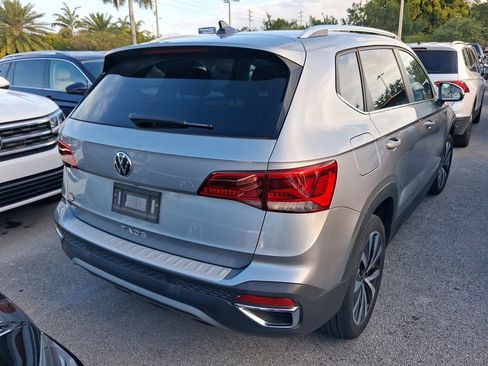 Used 2023 Volkswagen Taos SE image 9