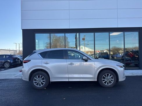 Used 2025 MAZDA CX-5 AWD 2.5 S w/ Select Package image 2