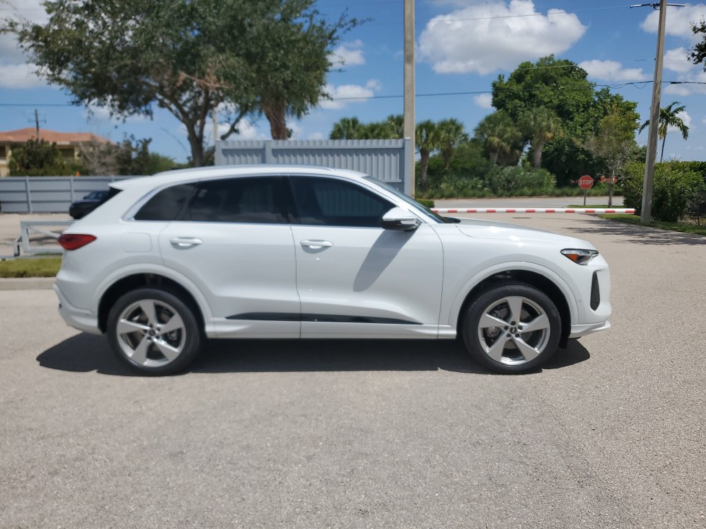 New 2026 Audi Q5 Premium Plus AWD/4WD image 4