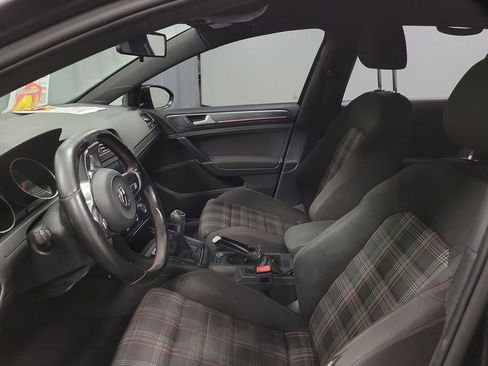 Used 2019 Volkswagen GTI SE FWD image 13