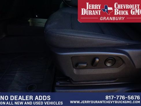 Used 2024 GMC Sierra 1500 Elevation w/ LPO, Elevation Black Package AWD/4WD image 17