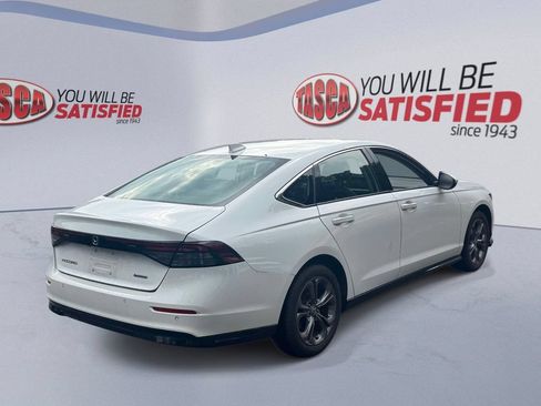 Used 2023 Honda Accord EX-L image 6