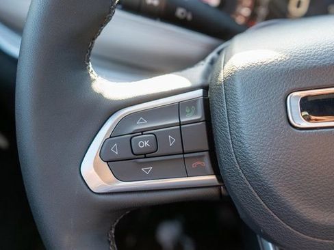 New 2026 Jeep Compass Limited image 18