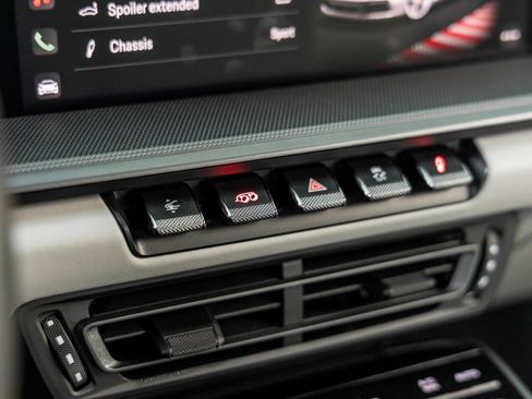 Certified 2022 Porsche 911 Carrera 4S image 29