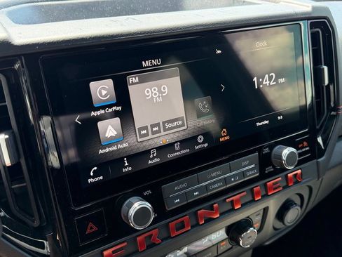 Used 2026 Nissan Frontier Pro-X w/ Pro-X Convenience Package RWD image 19