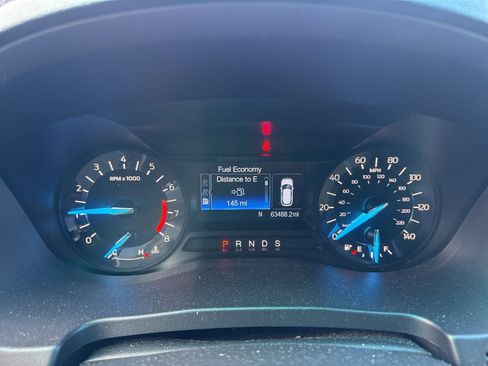 Used 2016 Ford Explorer XLT image 7