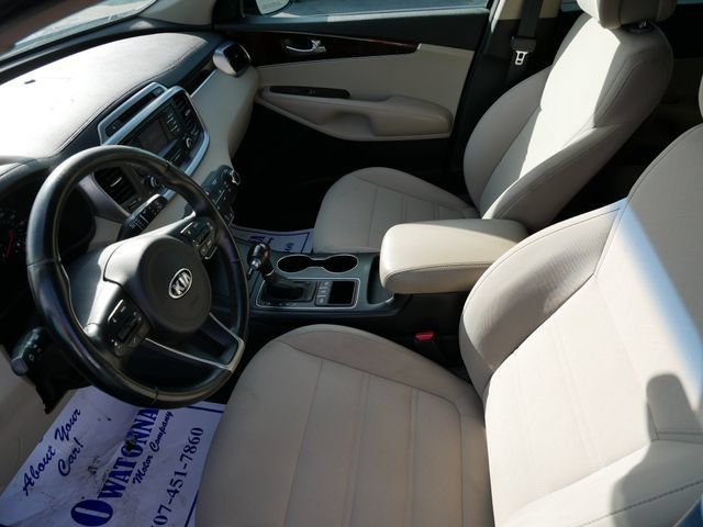 Used 2016 Kia Sorento AWD w/ LX Convenience Package image 7