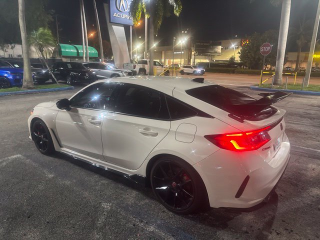 Used 2023 Honda Civic Type R image 3