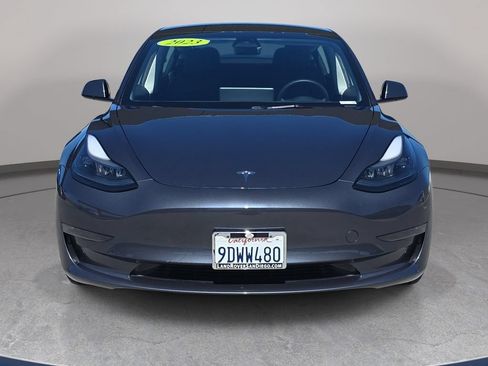 Used 2023 Tesla Model 3 Standard Range RWD image 3