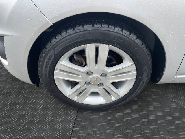 Used 2014 Chevrolet Spark LT FWD image 14