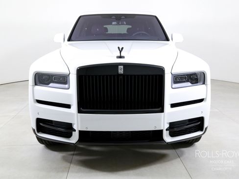 Used 2024 Rolls-Royce Cullinan image 7