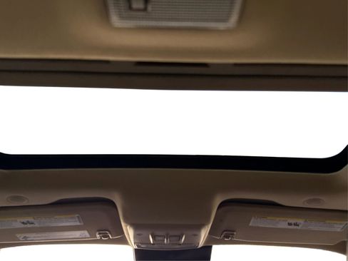 Used 2014 Buick Encore Premium image 22