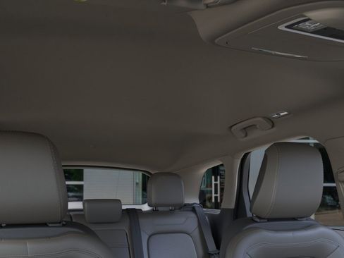 New 2026 Lincoln Corsair Premiere image 22