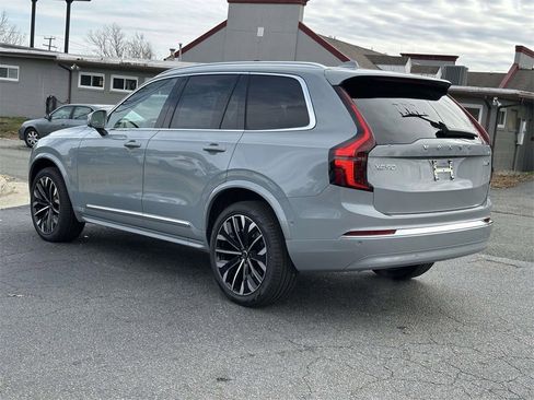 New 2026 Volvo XC90 B6 Plus w/ Protection Package Premier AWD/4WD image 21