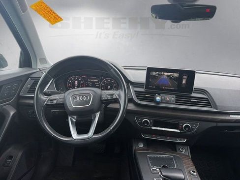 Used 2018 Audi Q5 2.0T Premium Plus w/ Premium Plus Package image 3