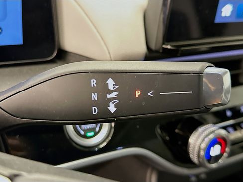 Used 2024 Honda Prologue Touring image 25