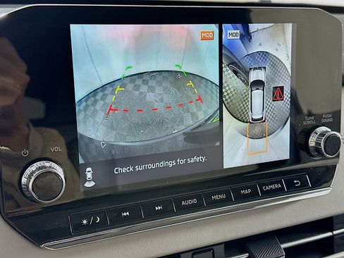 Used 2024 Mitsubishi Outlander SEL image 22