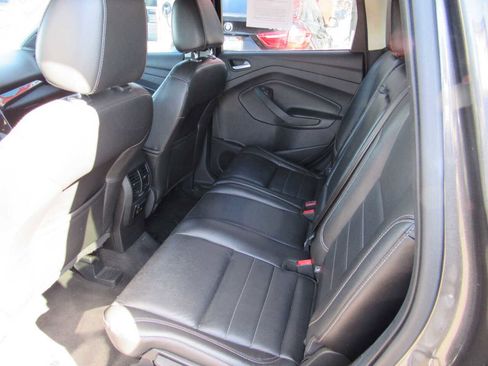 Used 2015 Ford Escape Titanium image 10