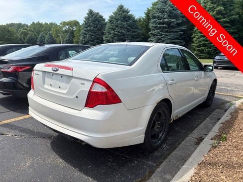 Used 2010 Ford Fusion SE FWD image 6