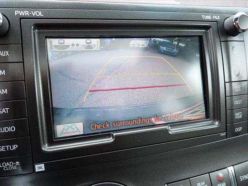 Used 2013 Toyota Sienna Limited w/ Premium Pkg AWD/4WD image 23