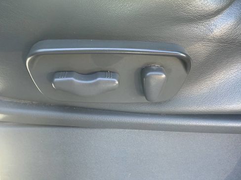 Used 2018 Nissan Frontier PRO-4X w/ Pro-4x Luxury Package image 28