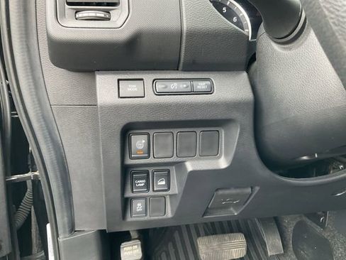 Used 2022 Nissan Frontier S w/ Technology Package AWD/4WD image 17