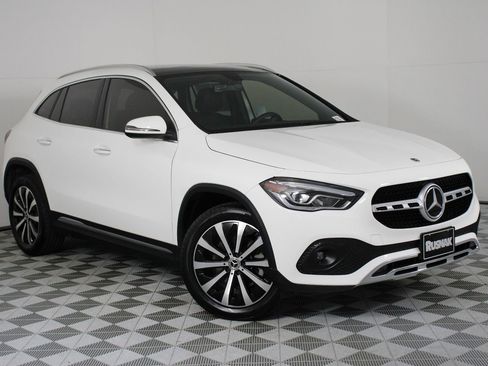 Used 2022 Mercedes-Benz GLA 250 4MATIC image 34