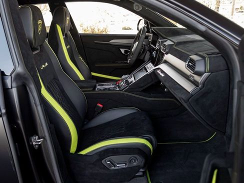 Used 2023 Lamborghini Urus Performante image 30