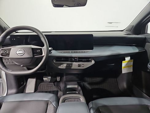 New 2026 Nissan Leaf Platinum+ image 18