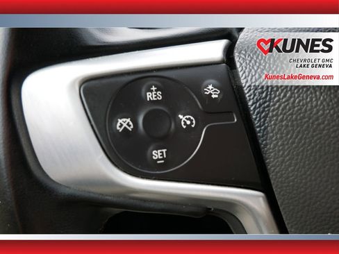 Used 2023 GMC Acadia SLT AWD/4WD image 27