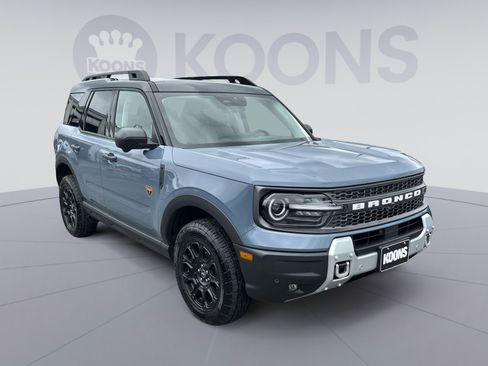 Used 2025 Ford Bronco Sport Badlands w/ Badlands Tech Package AWD/4WD image 18