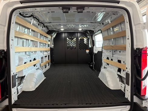 Used 2025 Ford Transit 250 Low Roof w/ Exterior Upgrade Package RWD image 24