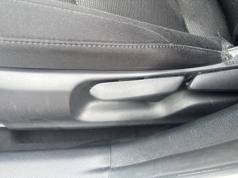 Used 2021 Toyota Prius LE w/ Carpet Mat Package (TMS) image 20